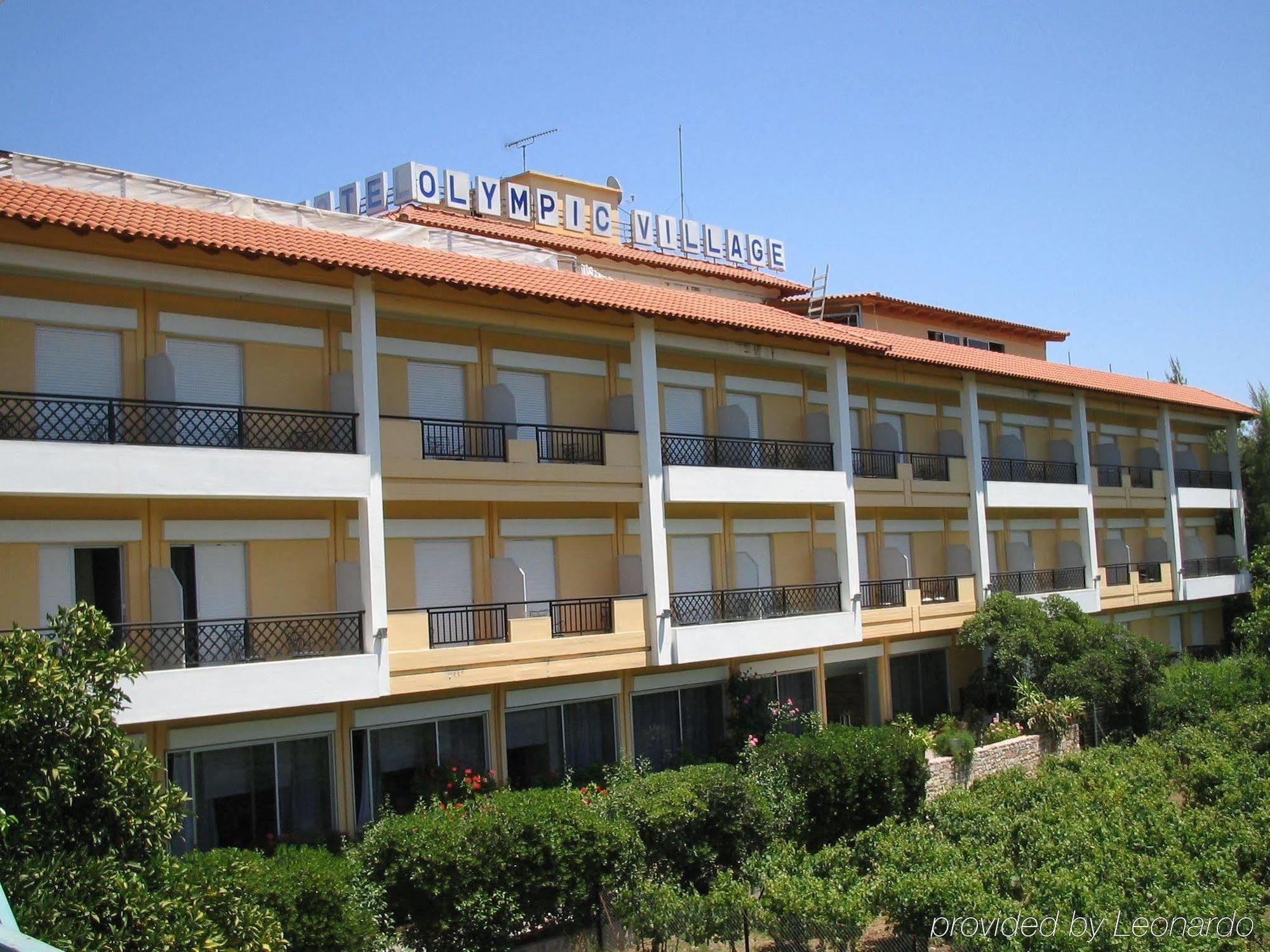 Olympic Village & 4*