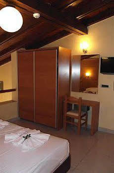 Golden Aparthotel Agioi Apostoli (Crete)