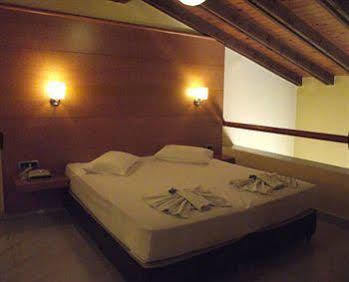 Golden Aparthotel