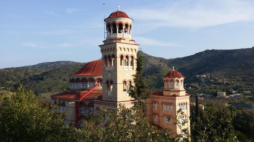 Rachel Agia Marina (Aegina)