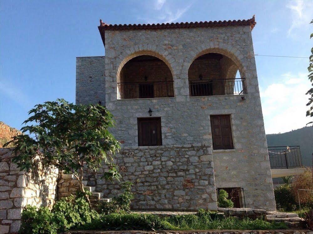 Guest house Las - Giannakakoy Traditional Stone Houses Neo Oitilo