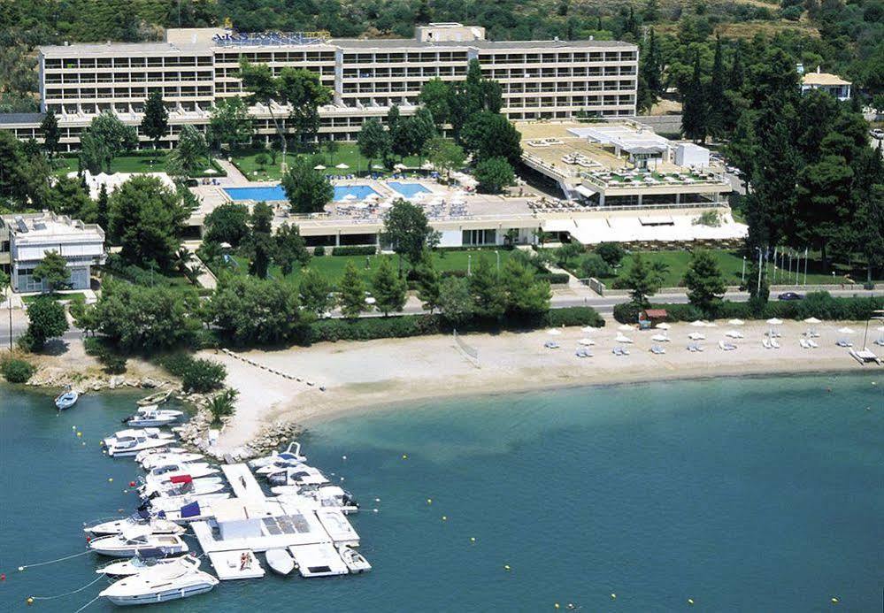 Aks Hotel 4*