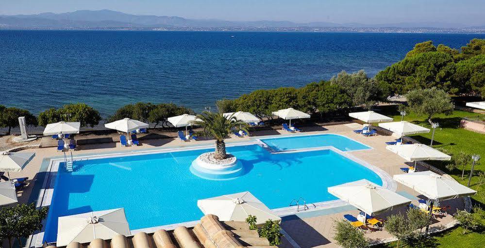 Negroponte Resort