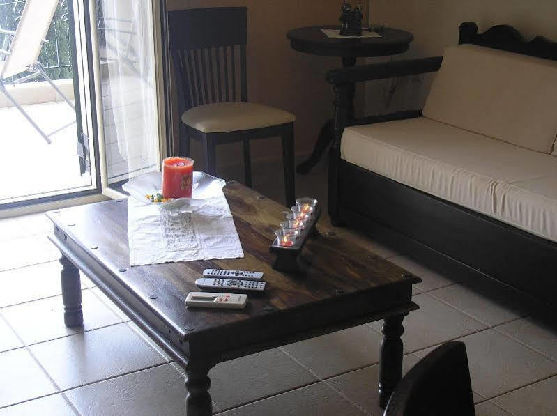 Nostimon Emar Apartment *