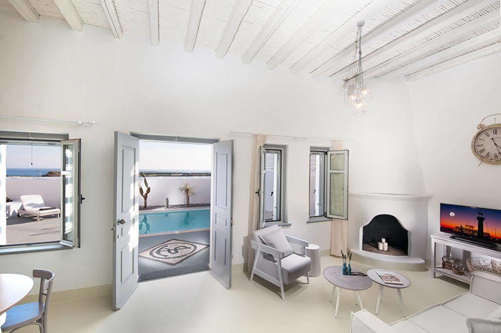 White Village Villa *