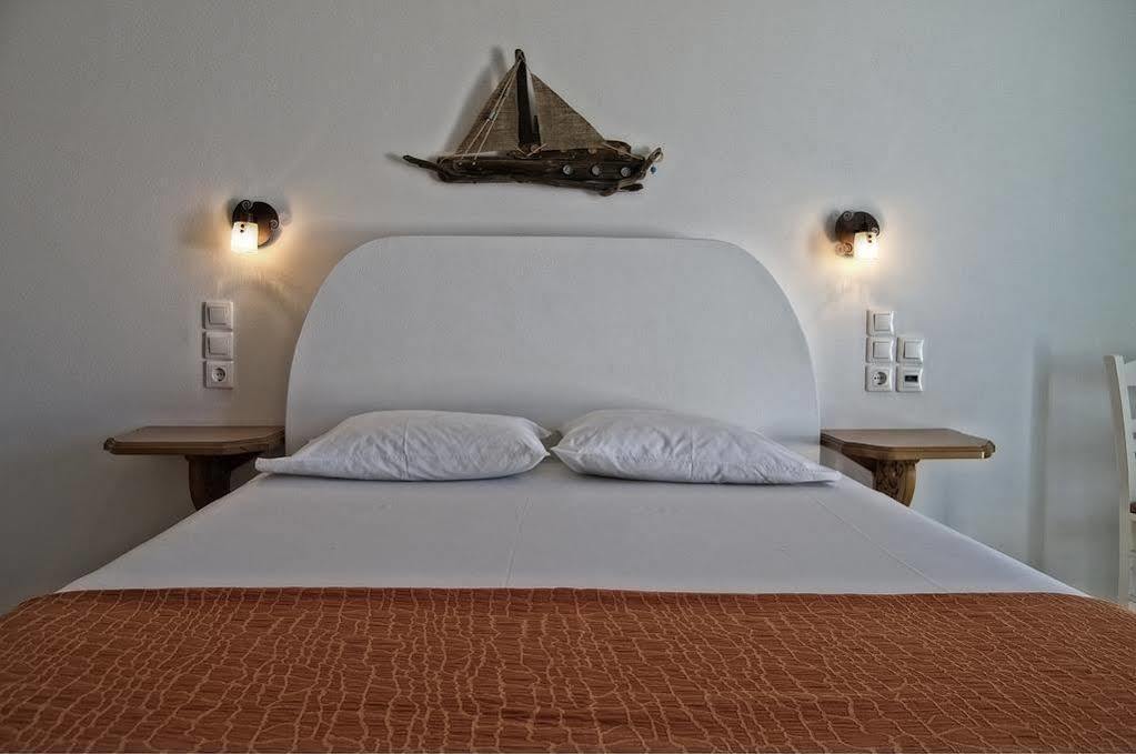 Plakes Sunset Hotel