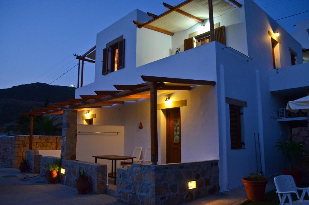 Alykes Grikos Bay (Patmos)