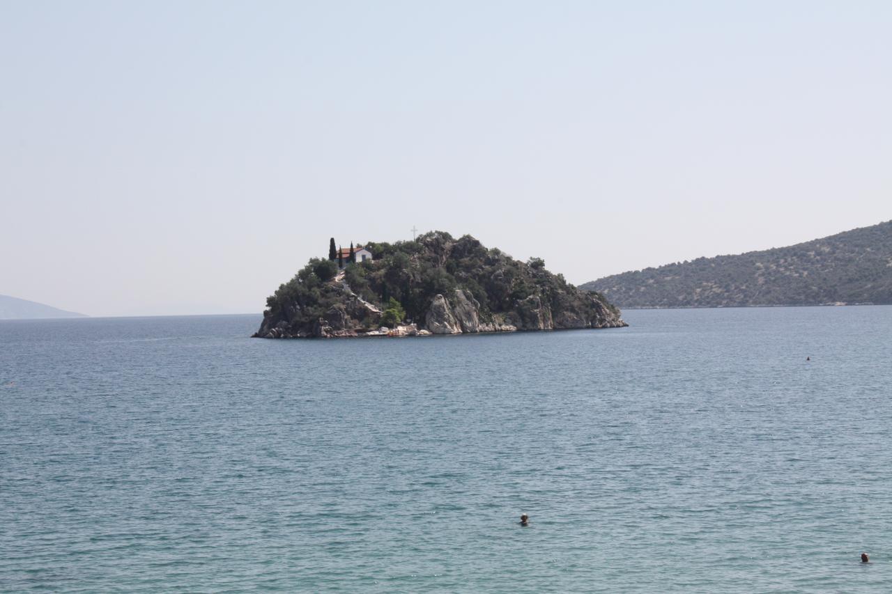Aparthotel Poseidon Tolo