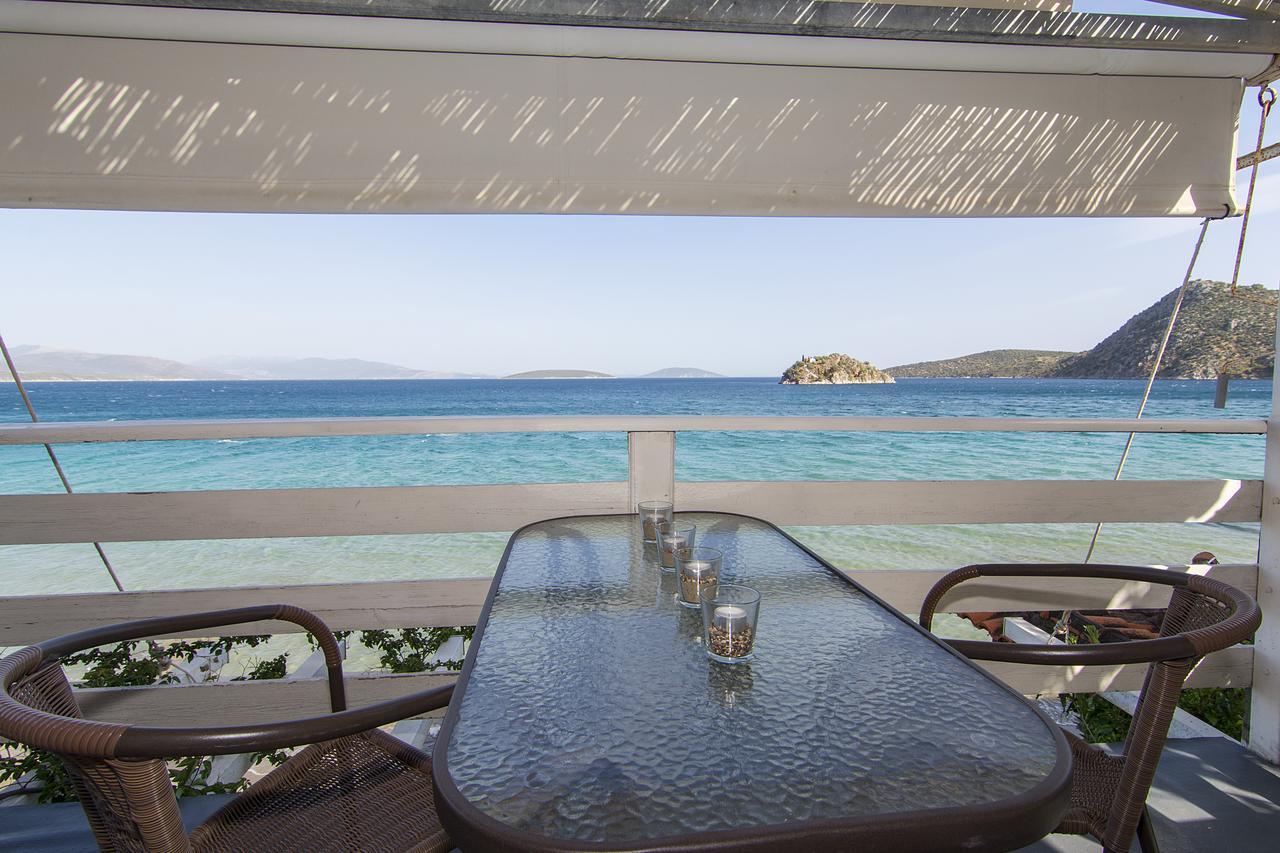 Poseidon Aparthotel 2*