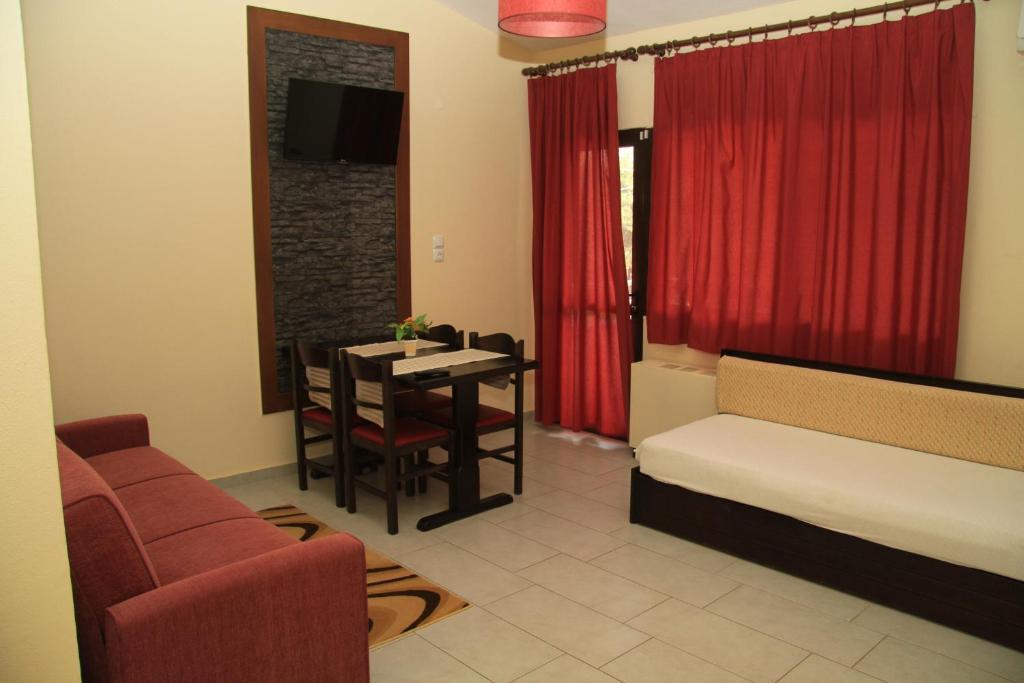Aphrodite Aparthotel 3*