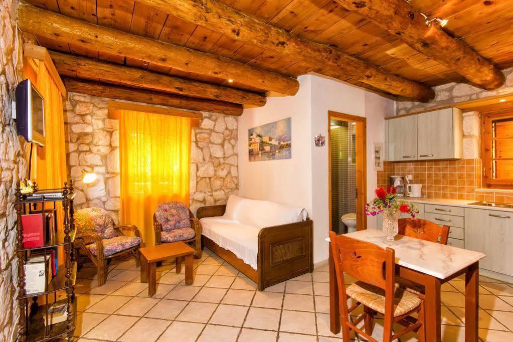 Liuba 3* Vasilikos (Zakynthos)