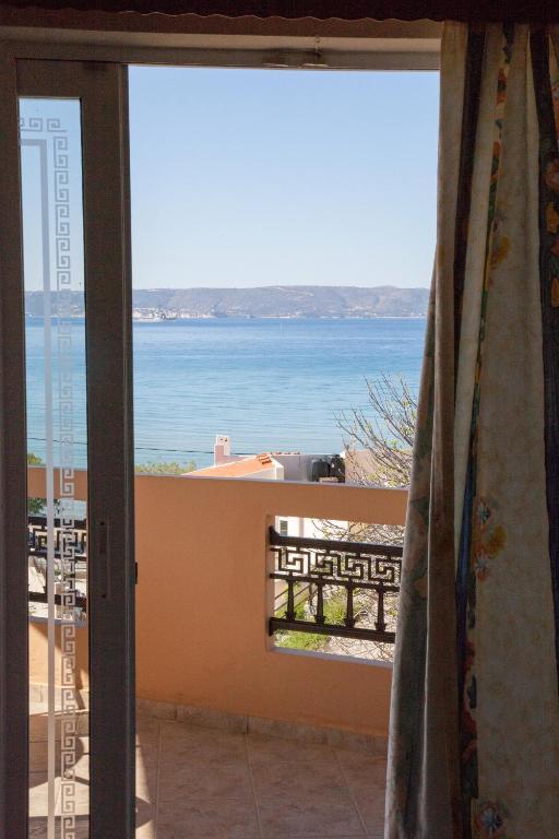 Apartment Meandros *