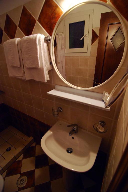 Apartment To Spiti Tis Pareas Agios Nikolaos (Central Greece)