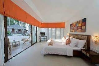 Aperitton Hotel 3*