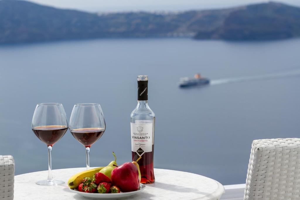Santorini View Studios - Firostefani Caldera *