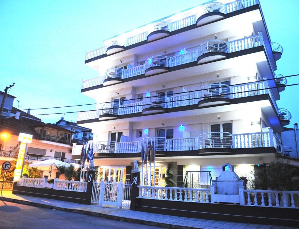 San Antonio Hotel
