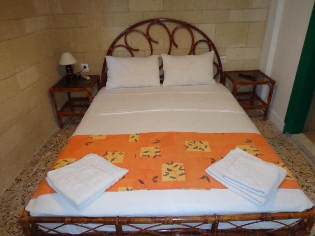 Via Via Hotel *