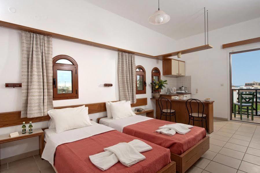 Kiriakos 3* Crete Island
