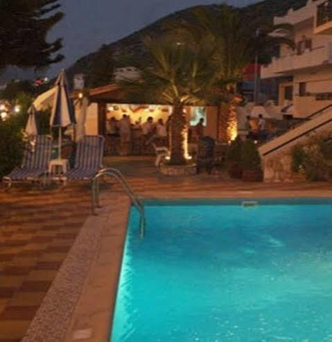 Aparthotel Kiriakos