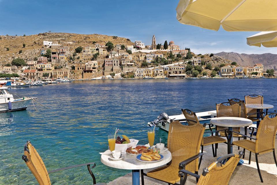 Nireus Hotel 2*