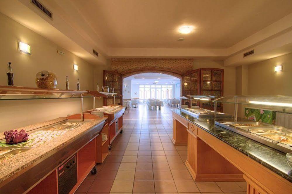 Arion Palace - Adults Only