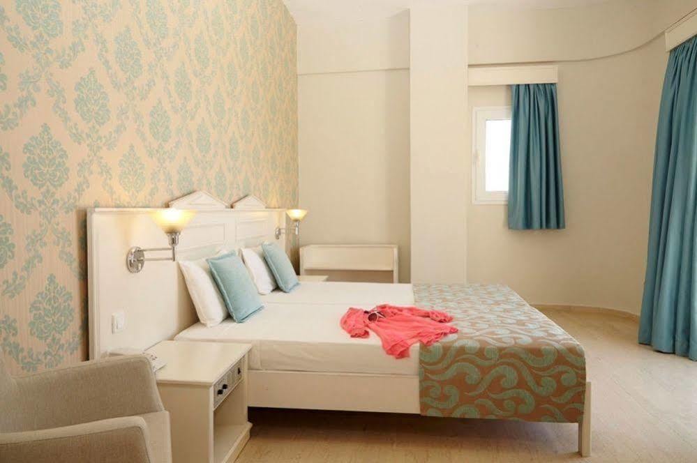 Arion Palace - Adults Only