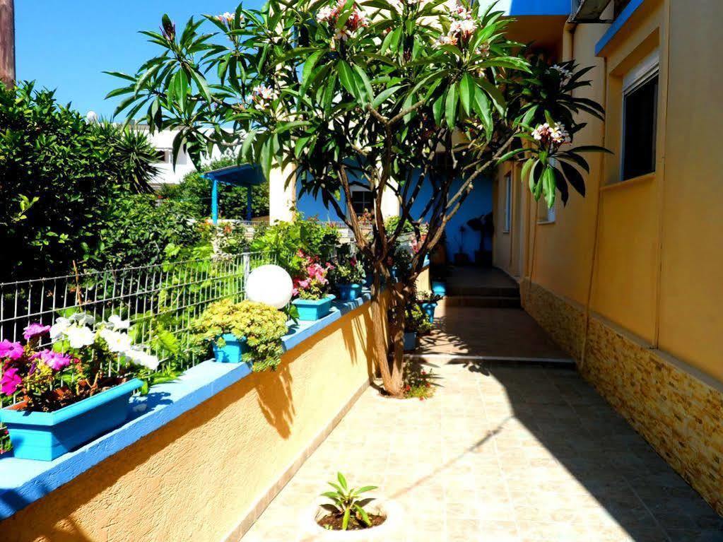 Aparthotel Papafotis &