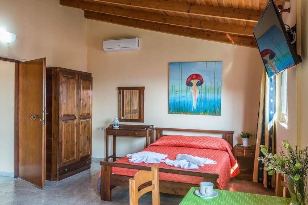 Galini Hotel Agia Marina (Crete)