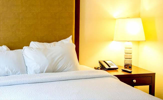 Vantaris Garden And Corner Hotel 4*