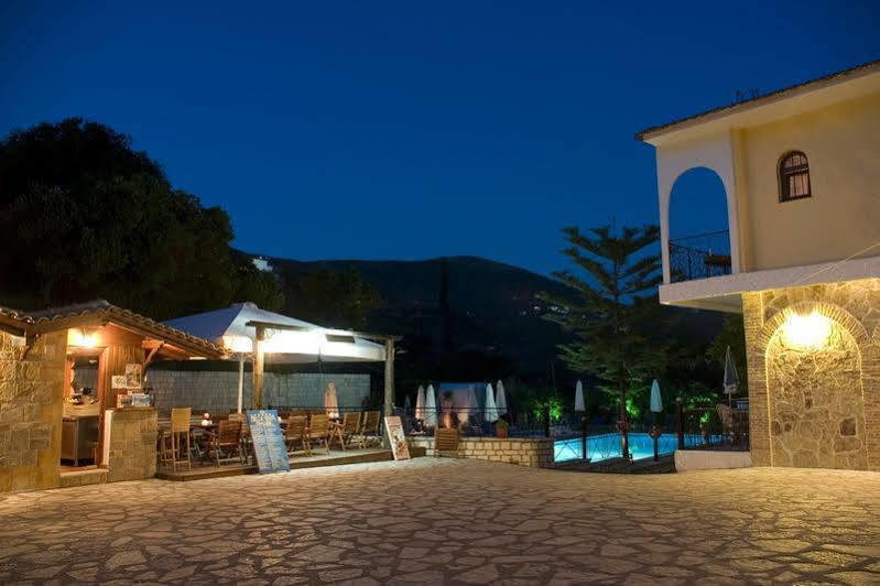 Bella Vista And Hotel