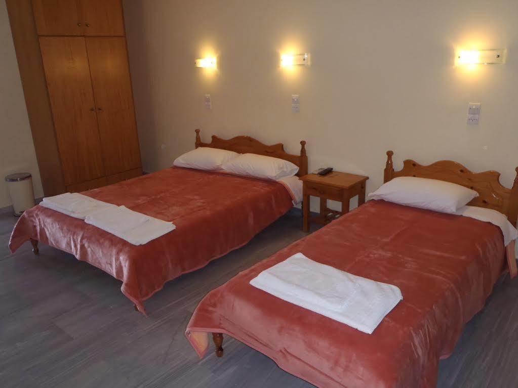 Blue Sky - - Lesvos - Greece Aparthotel 3*