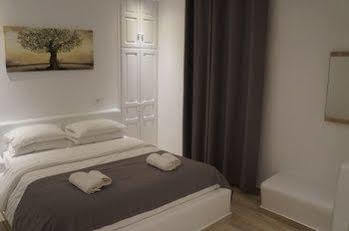 Akrogiali Apartment *