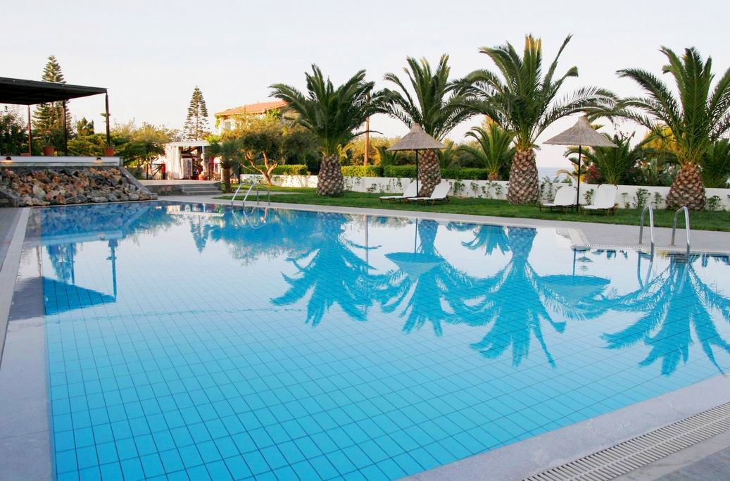 Maris Resort