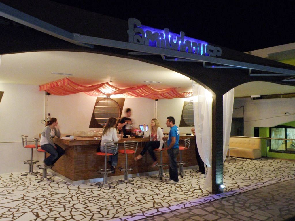 Family House Aparthotel