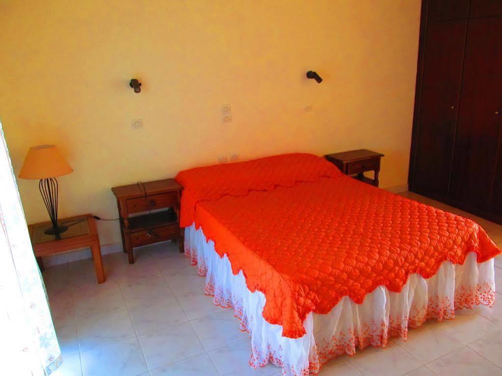 Artemis Guest house 2*
