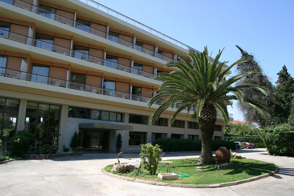 Kalamaki Resort 4*