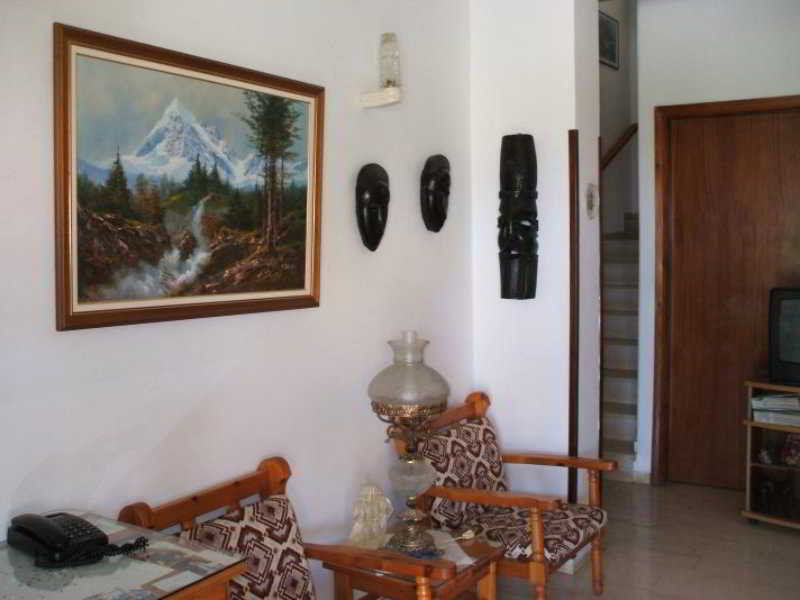 Guest house Marabou Poros (Kefalonia)