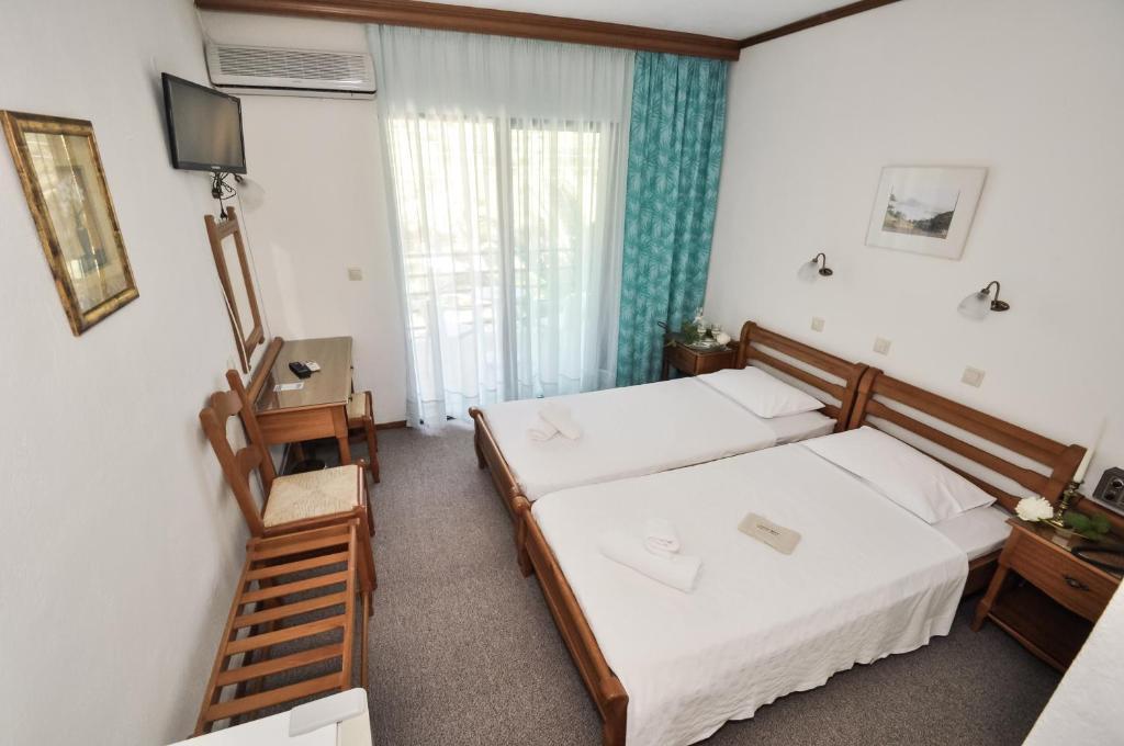 Vlachogiannis Hotel