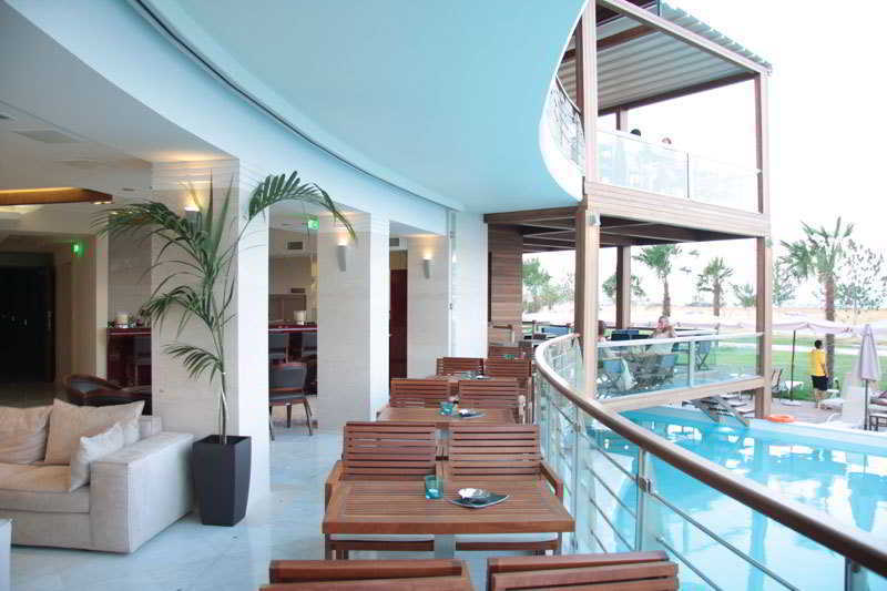 Cosmopolitan & Hotel 4*