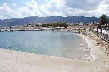 Apartment Socrates Apartmens & Restaurant Milatos