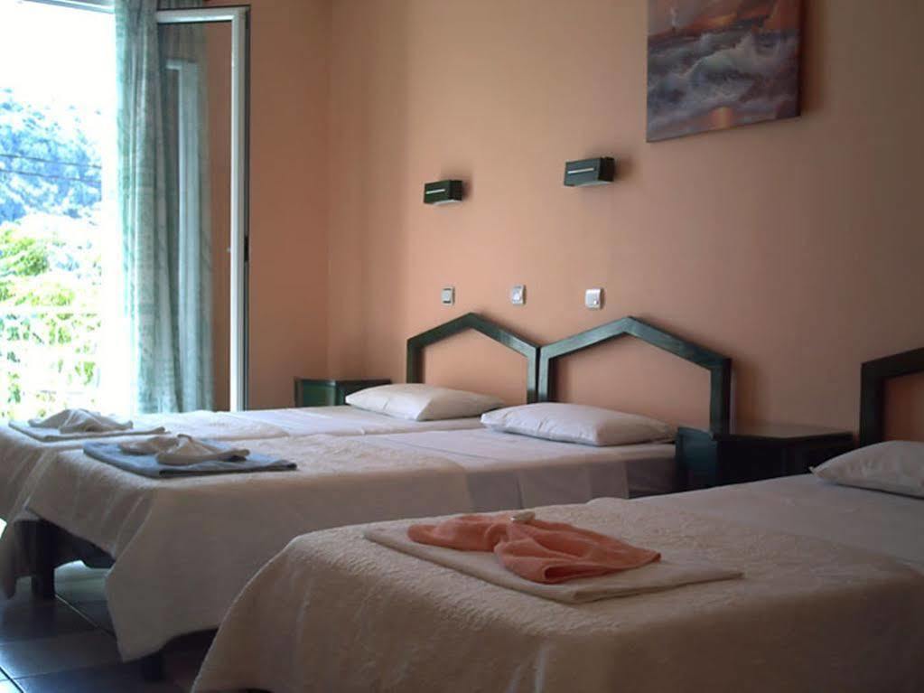 Guest house Golden Moon *