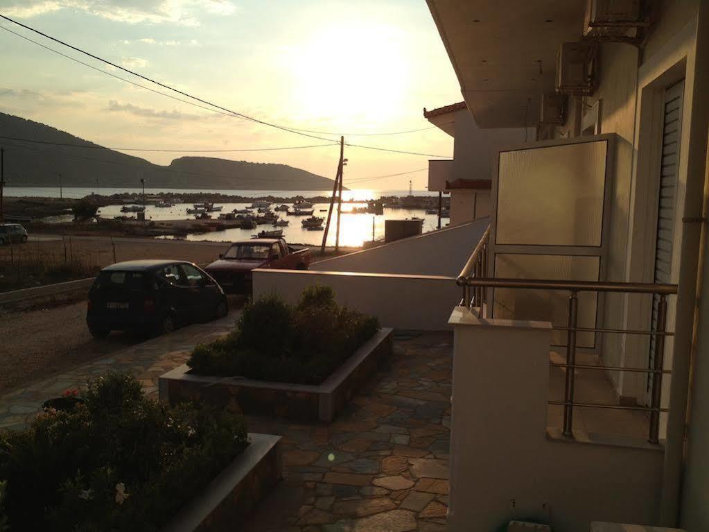 Hotel Porto Marathos 2*