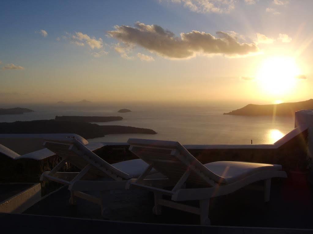 Heliades * Imerovigli (Santorini)