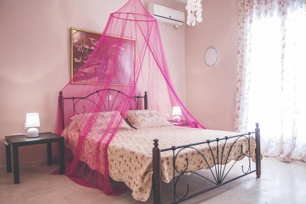 Eriva Hotel 3*