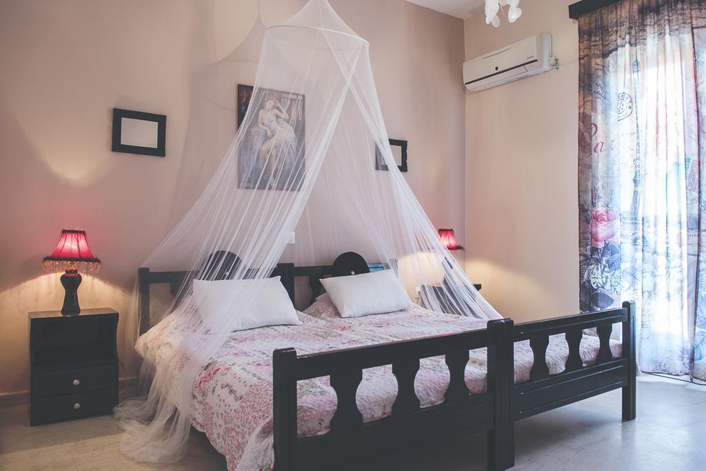Hotel Eriva Acharavi (Corfu)