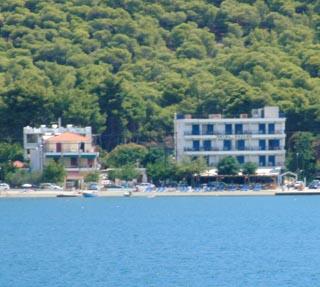 Pavlou Hotel