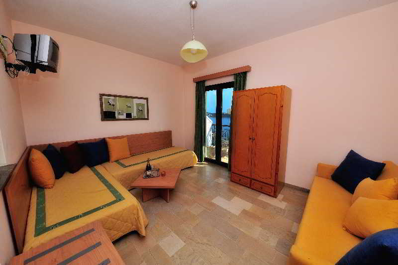 Hotel Vassilias Beach 2*