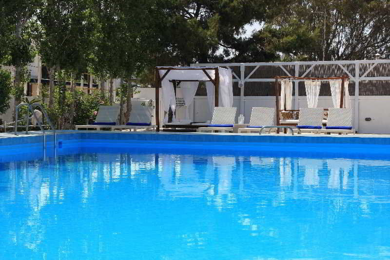 Narges Hotel 4*