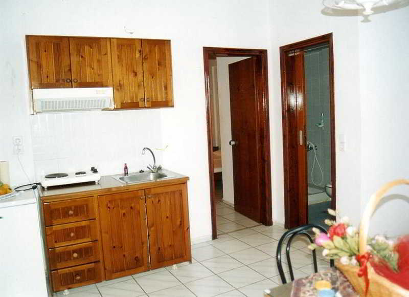 Aparthotel Kasapakis & 3*