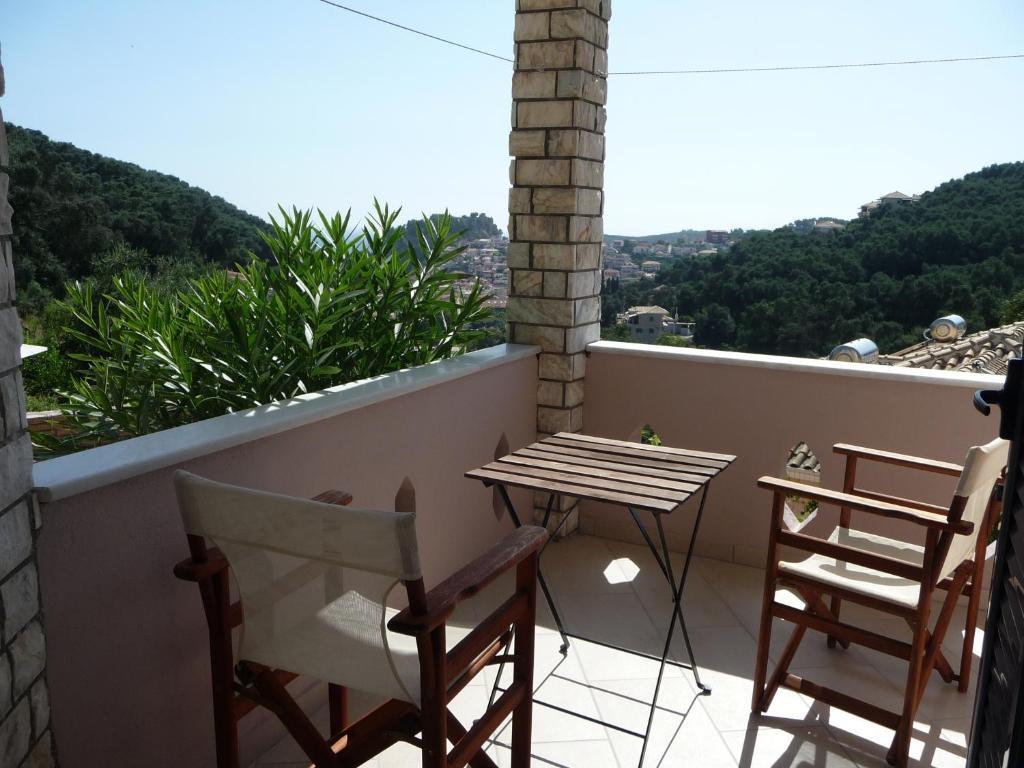 La Scala Apartment Parga